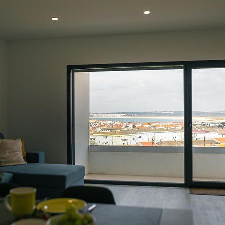 Swordfish Sea View Apartment Peniche Dış mekan fotoğraf