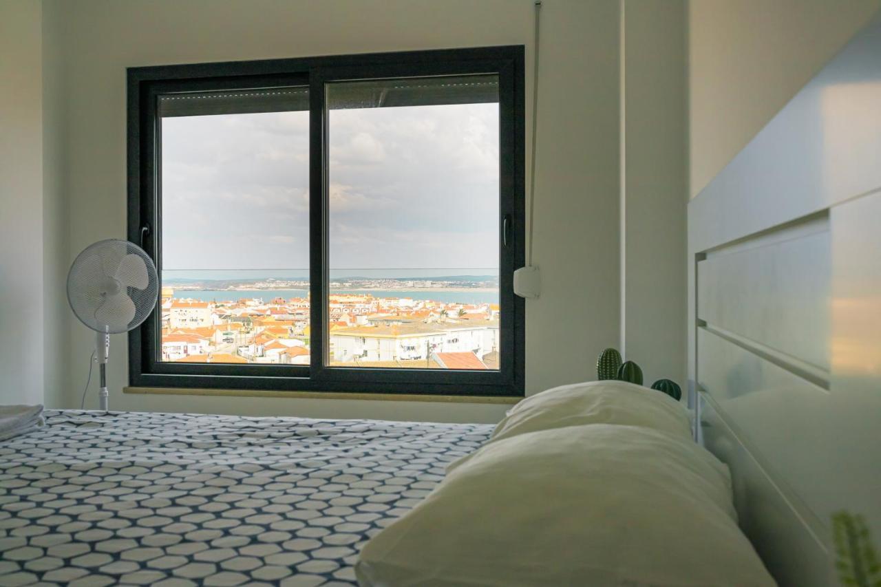 Swordfish Sea View Apartment Peniche Dış mekan fotoğraf